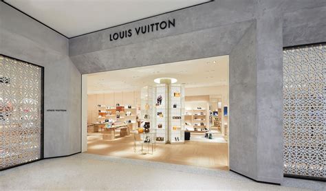 de Bijenkorf Louis Vuitton